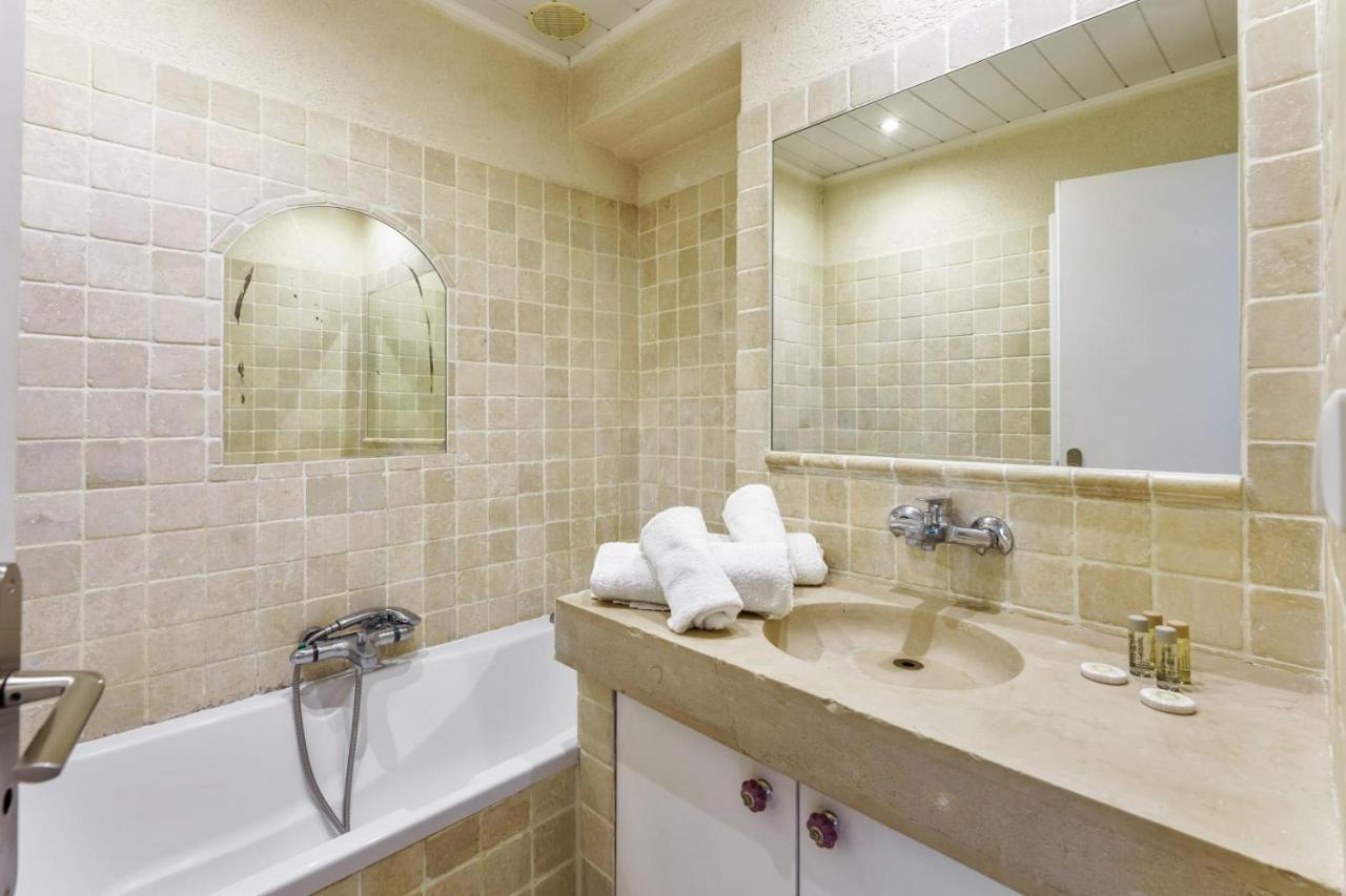Appartement Tonnel - Welkeys Bandol Buitenkant foto